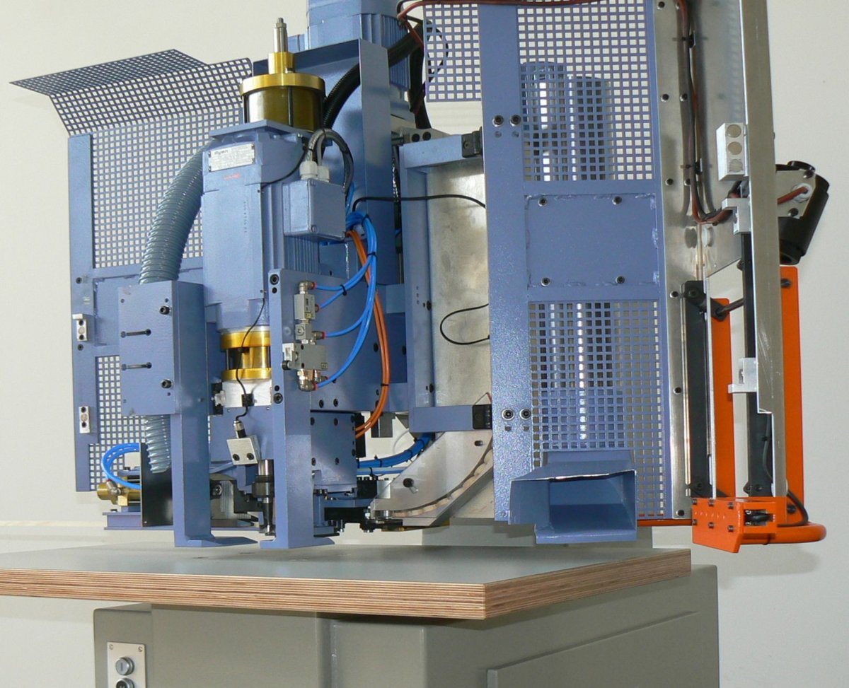 Neuenfelder Maschinenfabrik BPK2-6,3010/4017