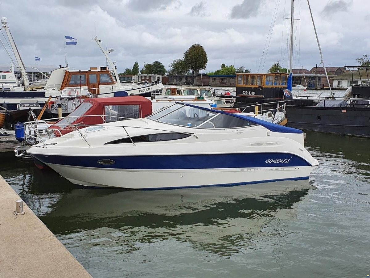 Boot Bremen GbR Bayliner 275