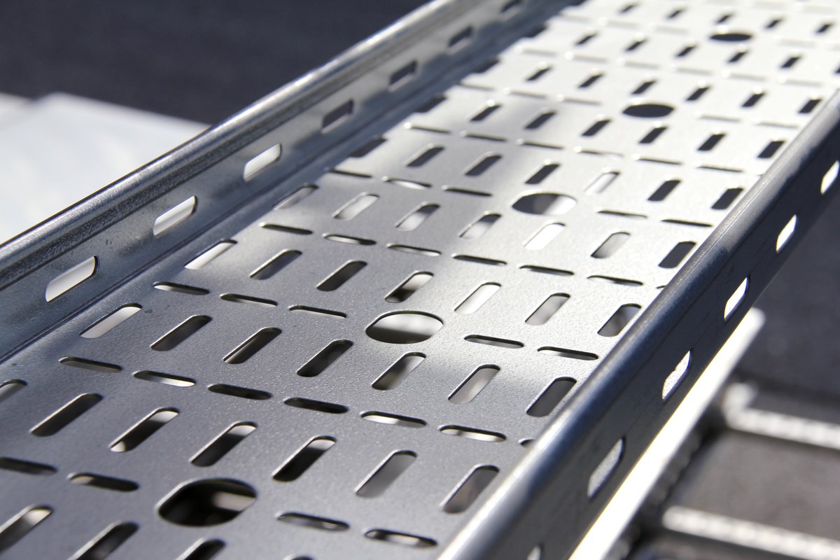 Øglænd System EngiFibre GRP Cable Trays FE50, FTE80