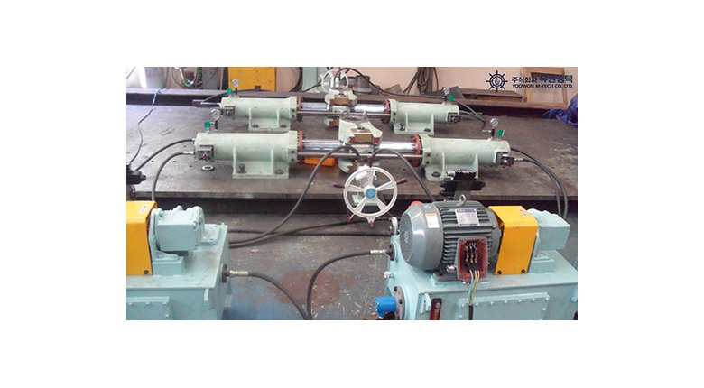 Mitsubishi Heavy Industries Marine Machinery & Equipment Rapson Slide Ram Type
