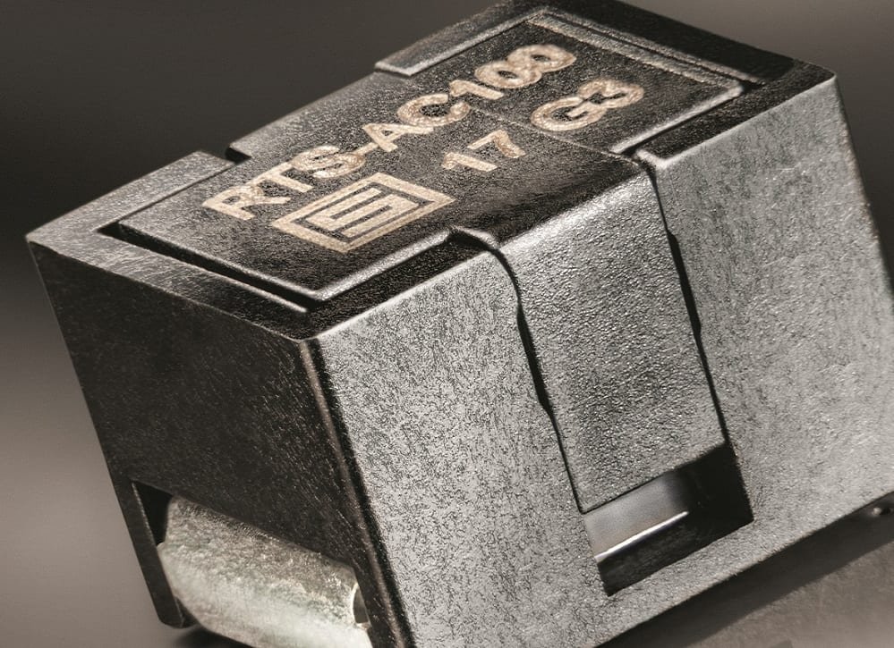 American Power Conversion Corporation (A.P.C.) Uninterruptable Power Supply, SRT XLIM