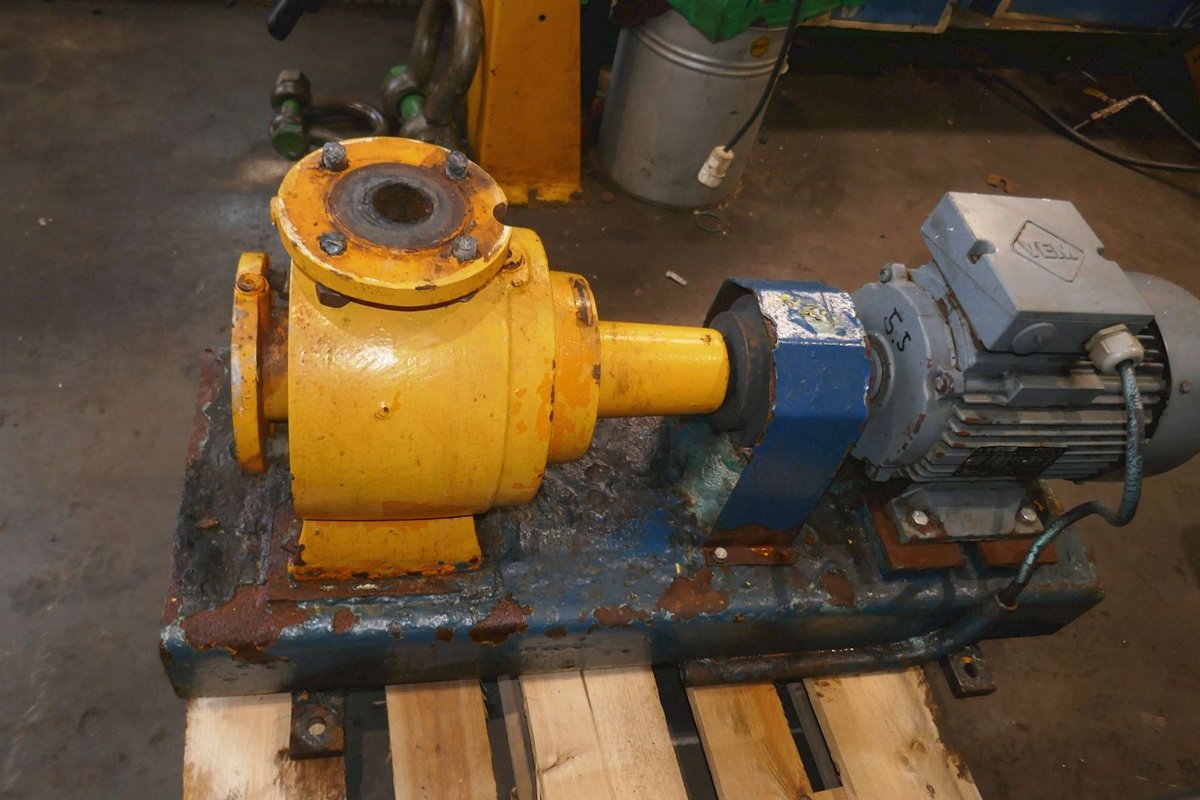 DESMI Pumping Technology S70-50-220N