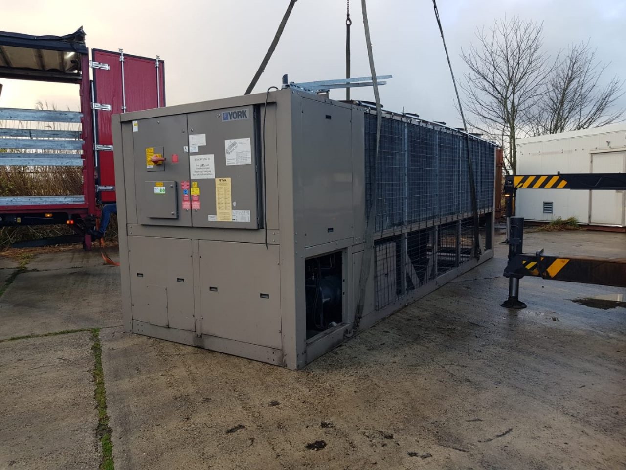 York/Johnson YCIV Self-Contained 50kW R134a