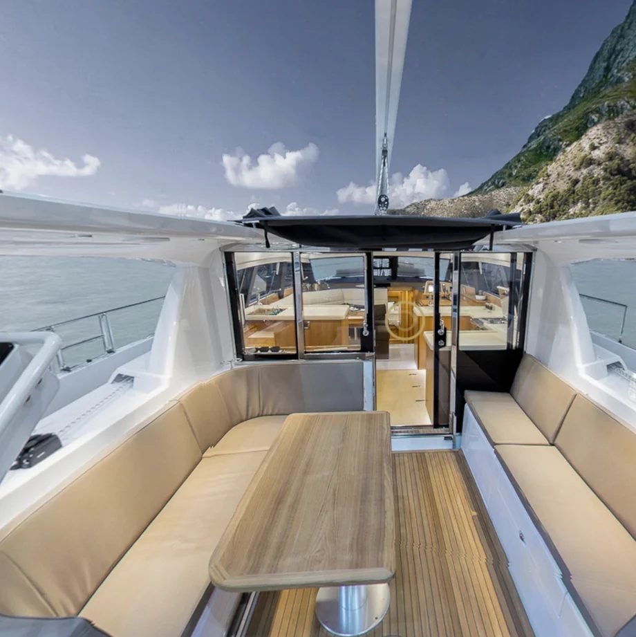 Moody Yachts DS54