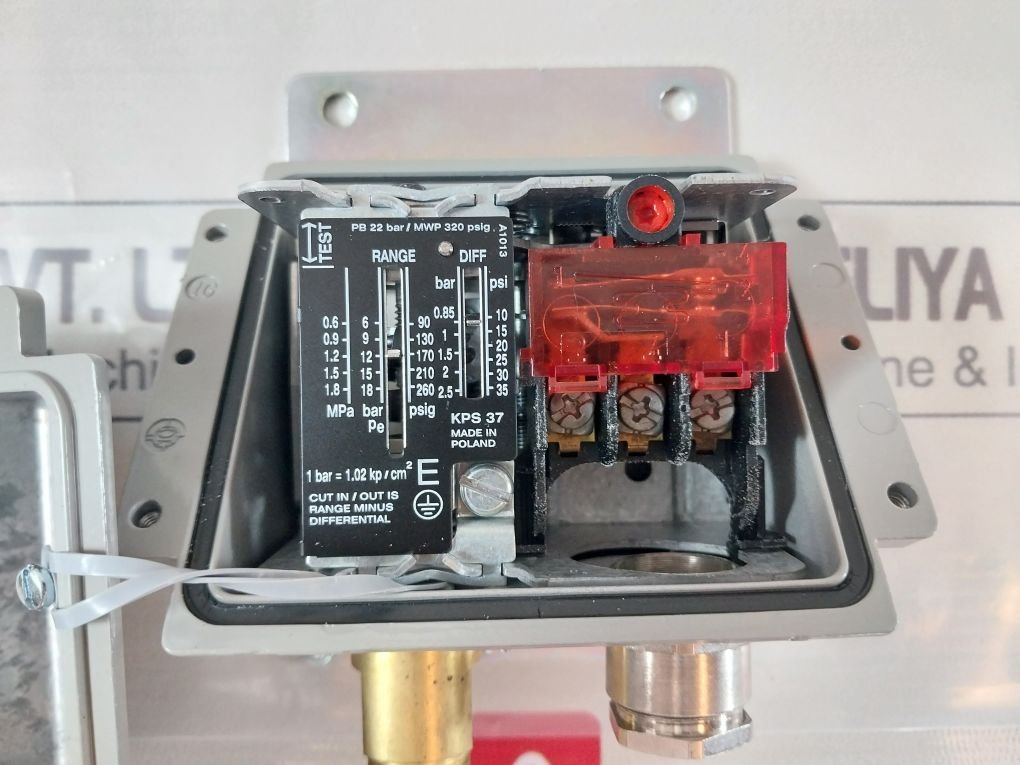 Danfoss KPS with remote sensor and armoured capillary tube/KPS with rigid sensor