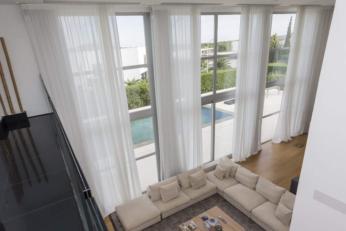 Vescom Draperies, curtains _ 100% PES-FR _ 91 g/m²-133 g/m² (Formoza, Marmara, Carmen, Tay, Tinos, Elara)