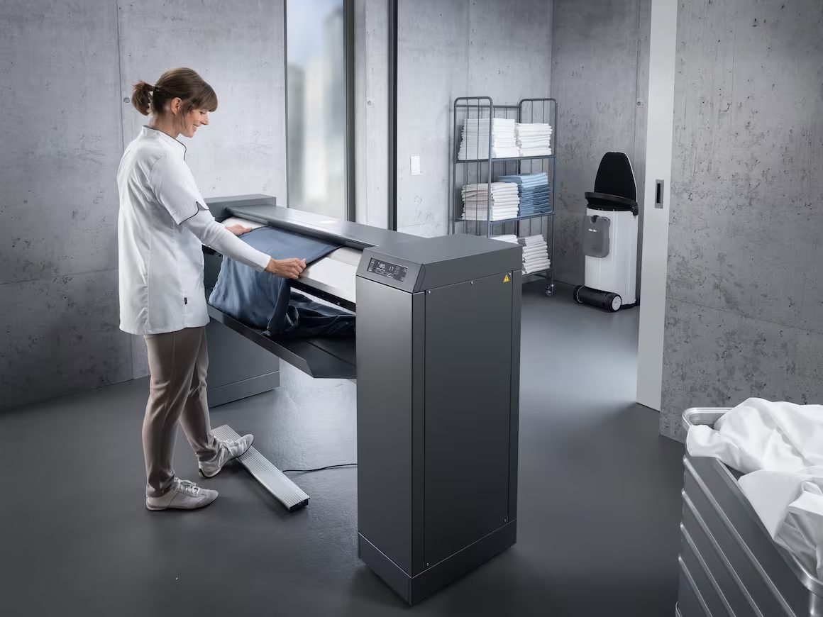 Miele Marine Ironer 1600mm 400V Miele