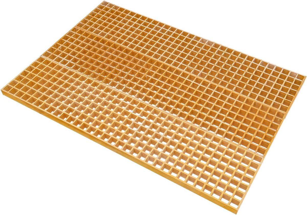 Shanghai Saige Composite Materials Fiberglass renforced plastic grating. Type: molded grating "SGMFR" and pultruded grating "SGPFR"