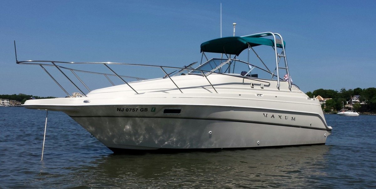 Marine - Care Maxum 2400 SCR