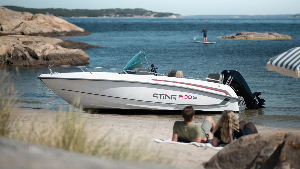 Mirage Boats W. Bychto i Wspolnicy Spolka Komandytowa Sting 530