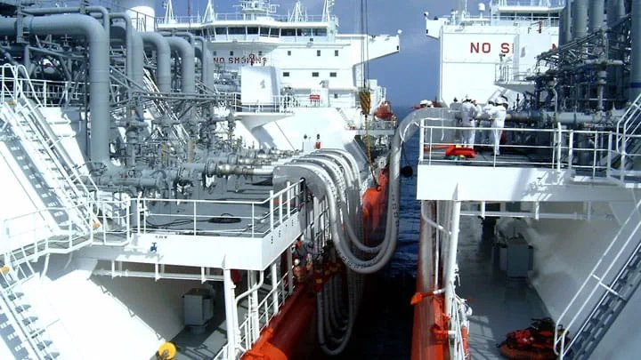 Trelleborg Marine TM Ship-to-Ship 10in x 6m