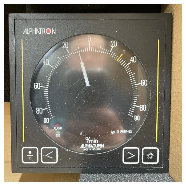 Alphatron ST-90