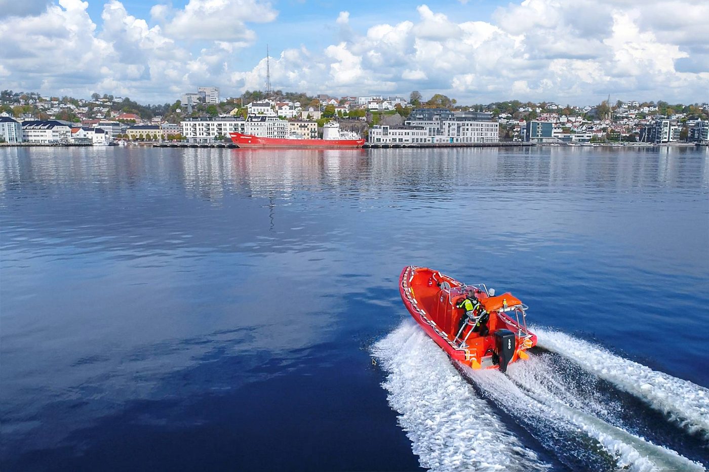 VIKING Life-Saving Equipment Norway Mako-655 Waterjet MKI