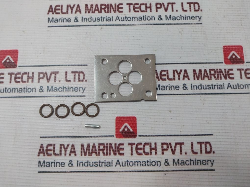 MacGregor Finland Lashing Plate ZP-1-ST