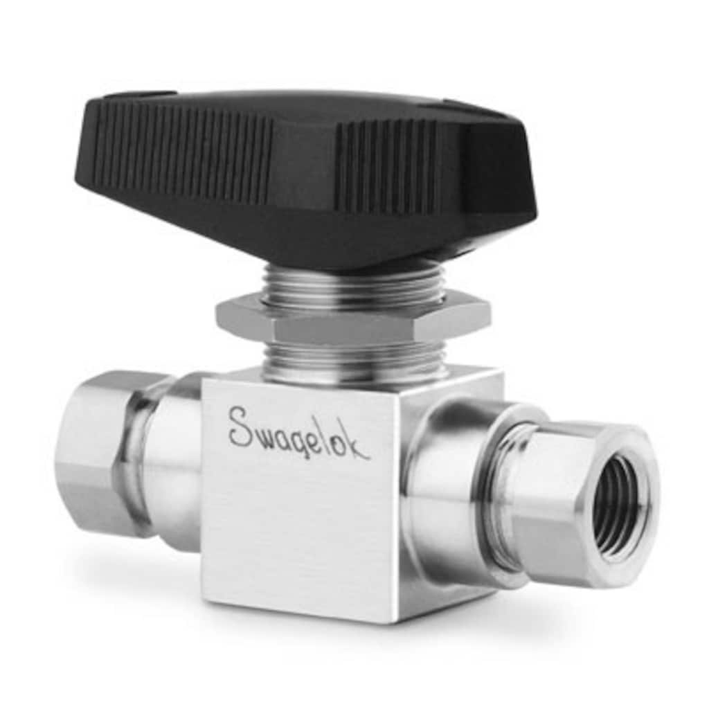 Swagelok Stainless Steel 3-Piece High Pressure Ball Valve, PCTFE Seats, 1/2 in. FNPT