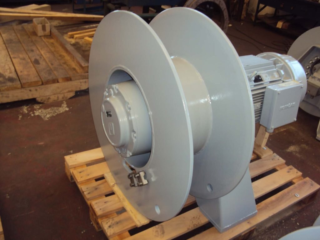 Adria Winch AMW EL 46/3/45-WDCG