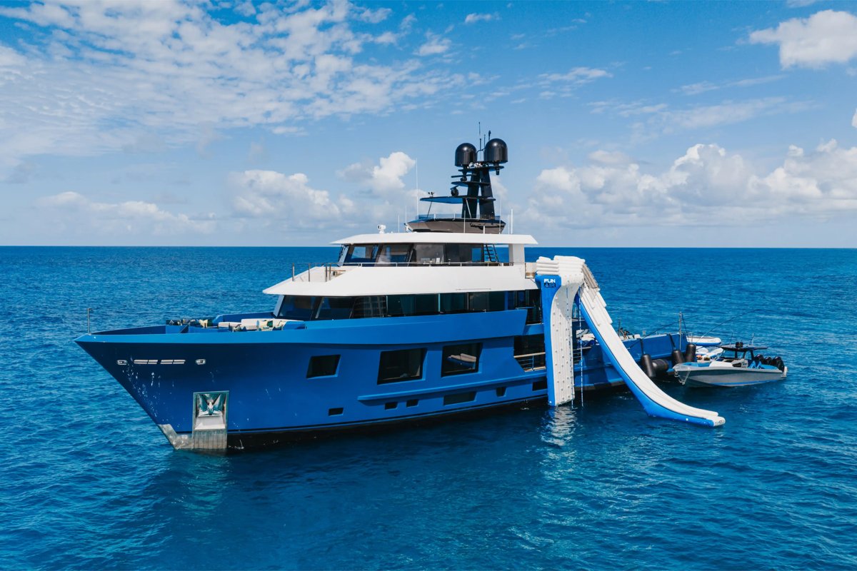 Qingdao Baoquan Yacht Manufacturing BQ430