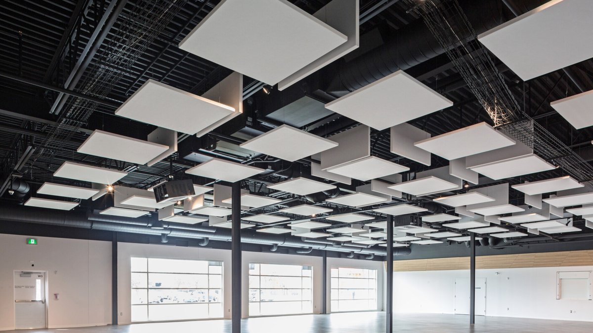 R & M International C30 - Ceiling panel without/with fixtures